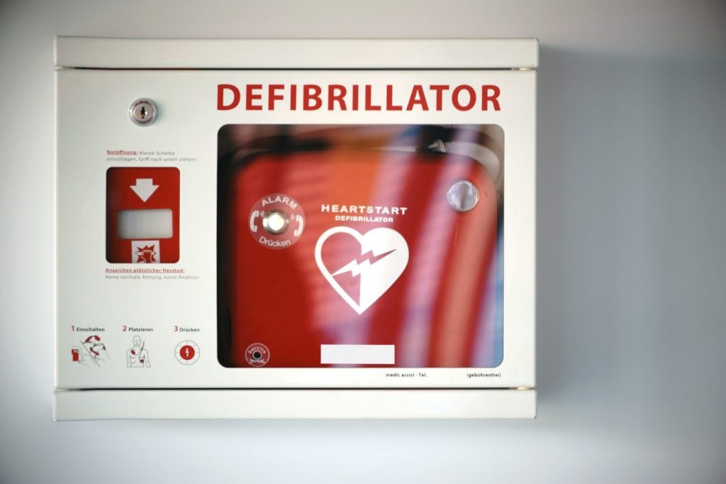 When Do You Use a Defibrillator? 5 Key Facts Tech Update